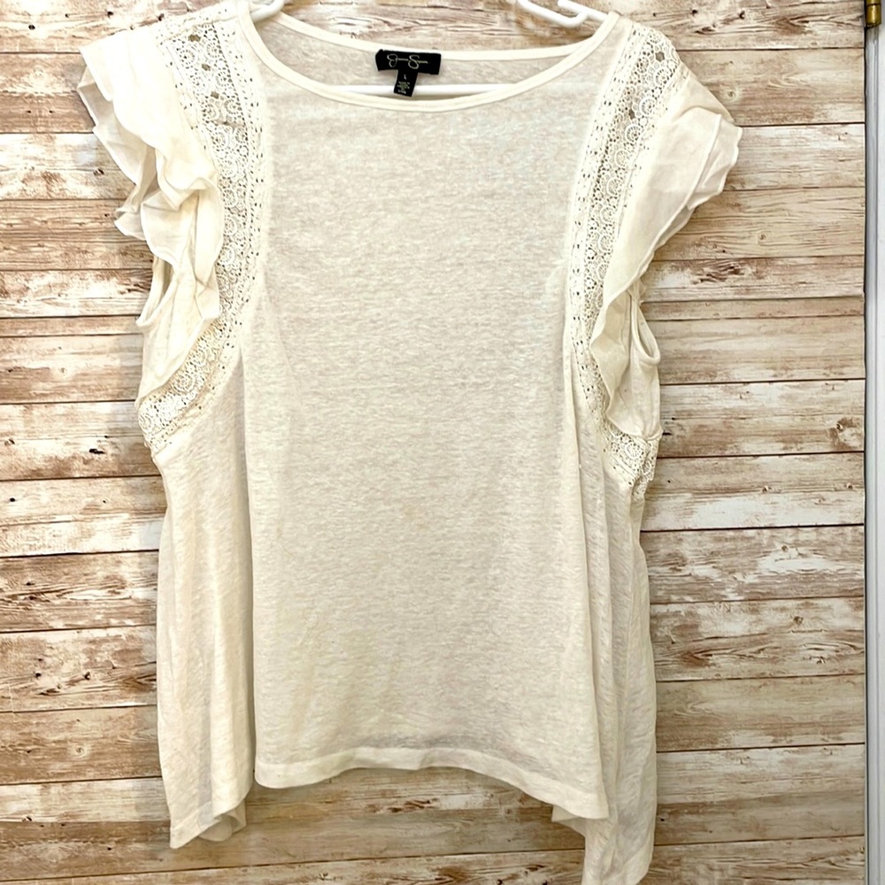 Jessica Simpson linen flutter sleeve top